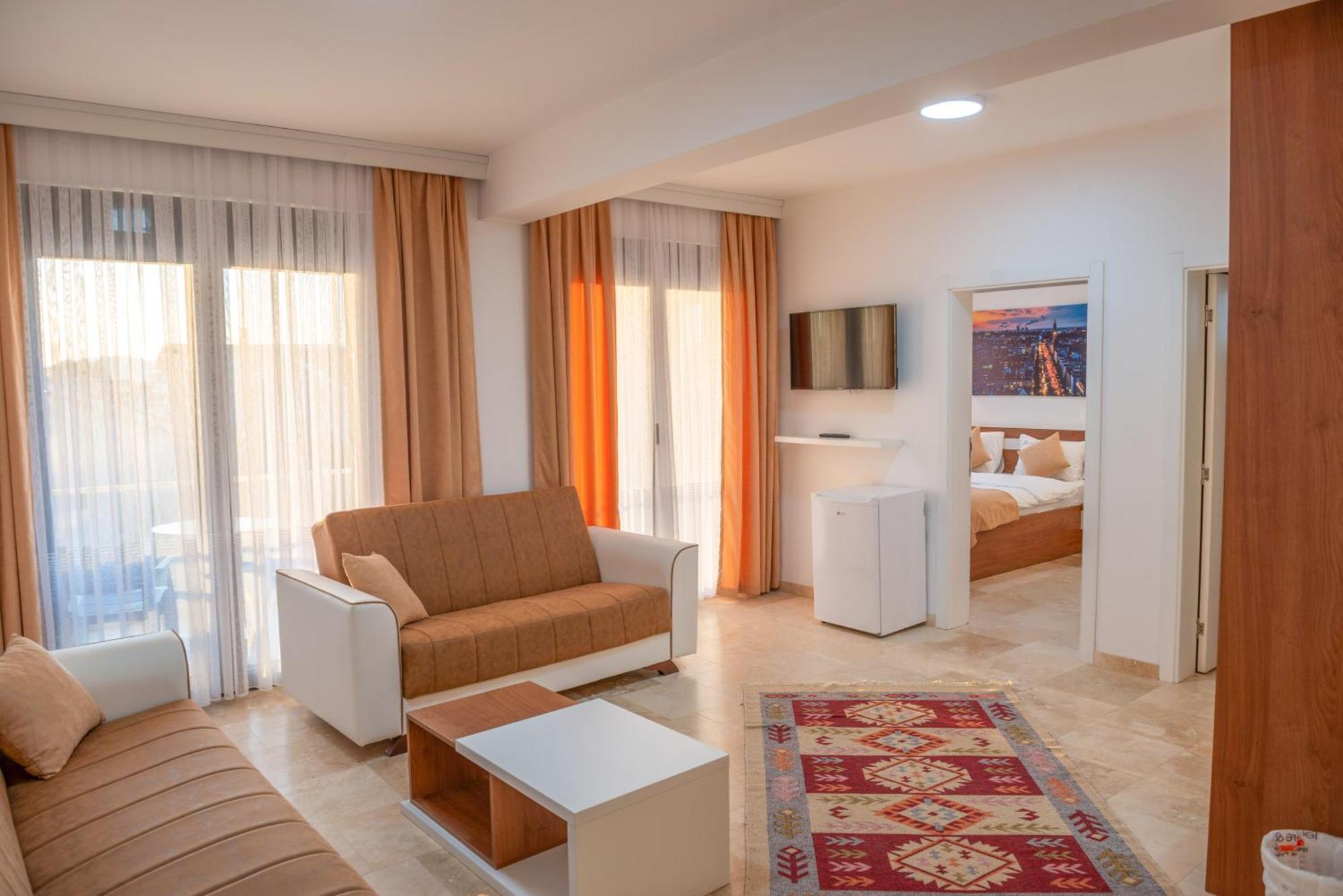 Bed and Breakfast Premium Berlin With Pool Улцинь Экстерьер фото